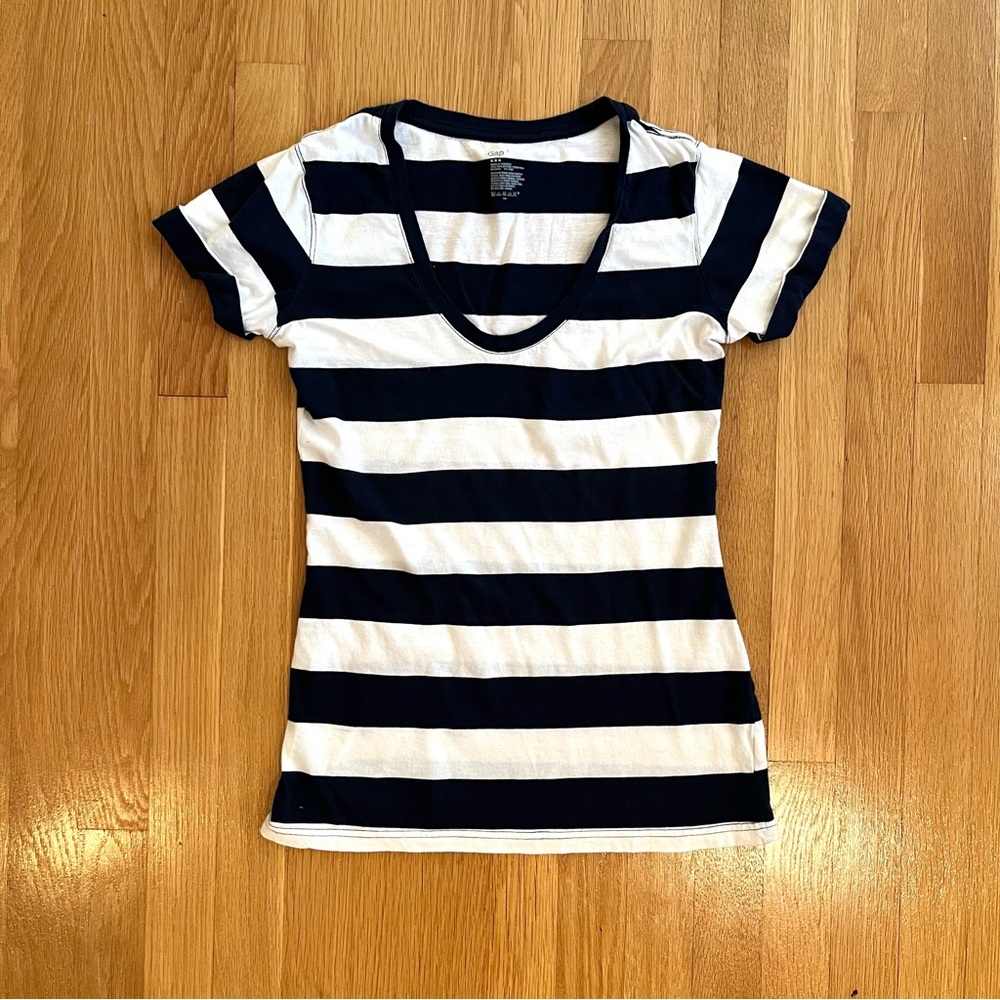 GAP Navy Striped Pima Cotton Tee (Small)